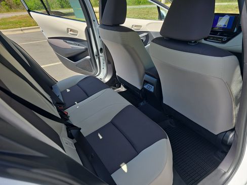 New 2026 Toyota Corolla LE FWD image 11