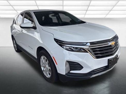 Certified 2023 Chevrolet Equinox LT image 1