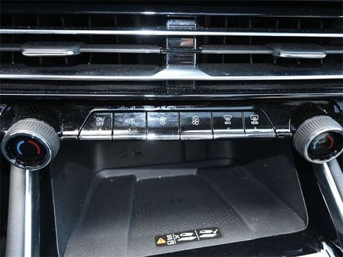 Used 2024 Chevrolet Traverse RS w/ LPO, Floor Liner Package image 11