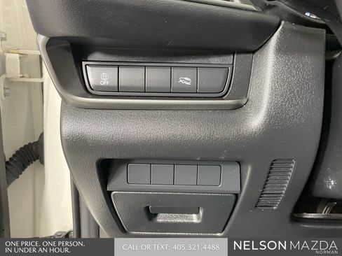 Certified 2023 MAZDA CX-30 AWD 2.5 S w/ Select Package image 42