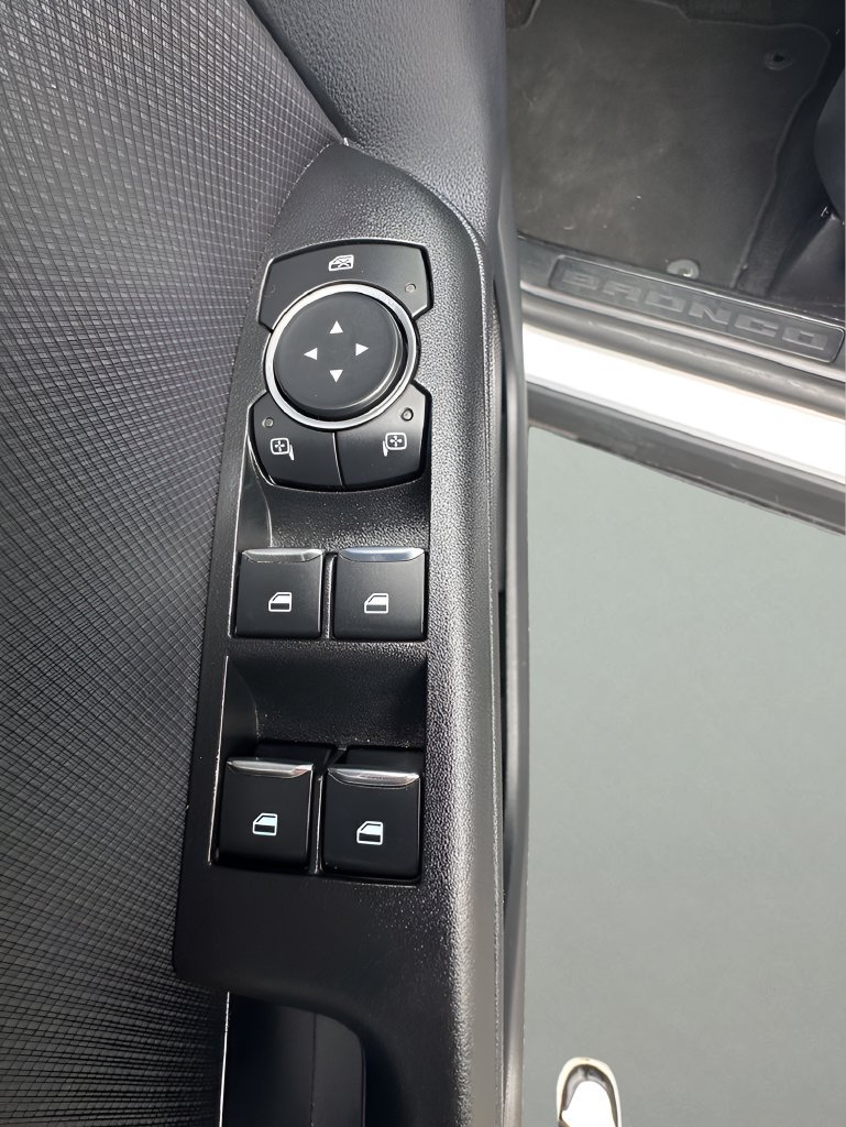 Used 2025 Ford Bronco Sport Outer Banks w/ Outer Banks Tech Package+ AWD/4WD image 14