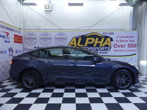 Used 2023 Tesla Model 3 Standard Range RWD image 31