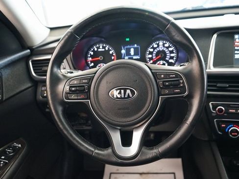 Used 2018 Kia Optima EX image 28