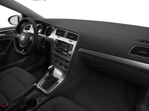 Used 2016 Volkswagen Golf 4-Door FWD image 19