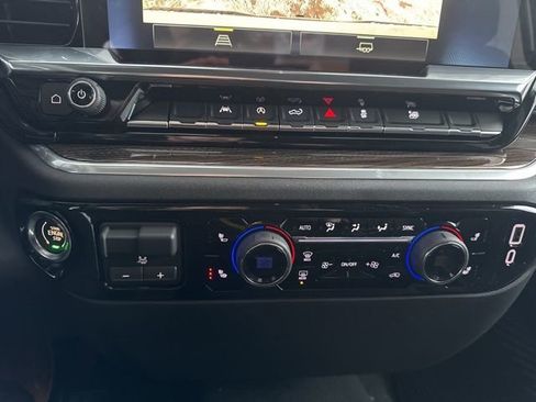 New 2026 Chevrolet Silverado 1500 LT image 24