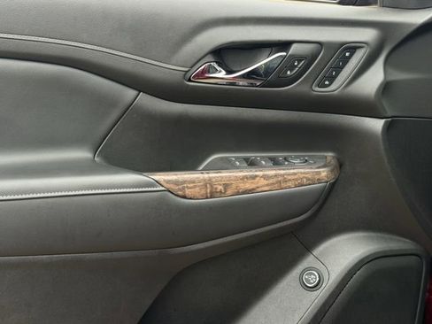 Used 2020 GMC Acadia Denali w/ Trailering Package AWD/4WD image 26
