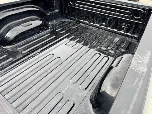 Used 2024 RAM 2500 Laramie image 33