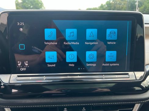 Used 2024 Volkswagen Atlas SE w/ Panoramic Sunroof Package AWD/4WD image 31