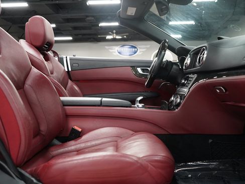 Used 2016 Mercedes-Benz SL 400 image 15