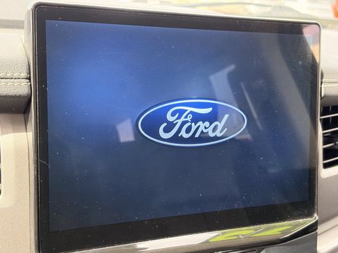 Used 2022 Ford Expedition XLT AWD/4WD image 26