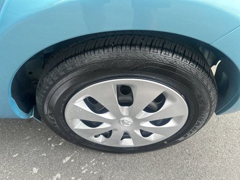 Used 2012 Toyota Prius C Two image 12