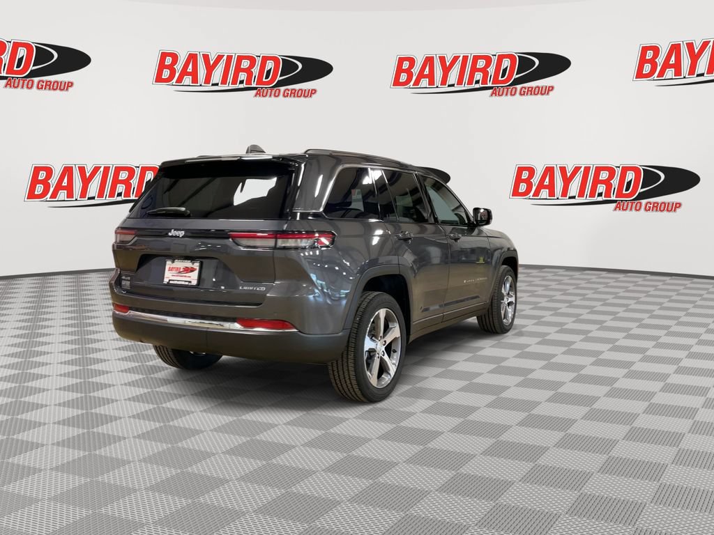 Used 2024 Jeep Grand Cherokee Limited AWD/4WD image 8