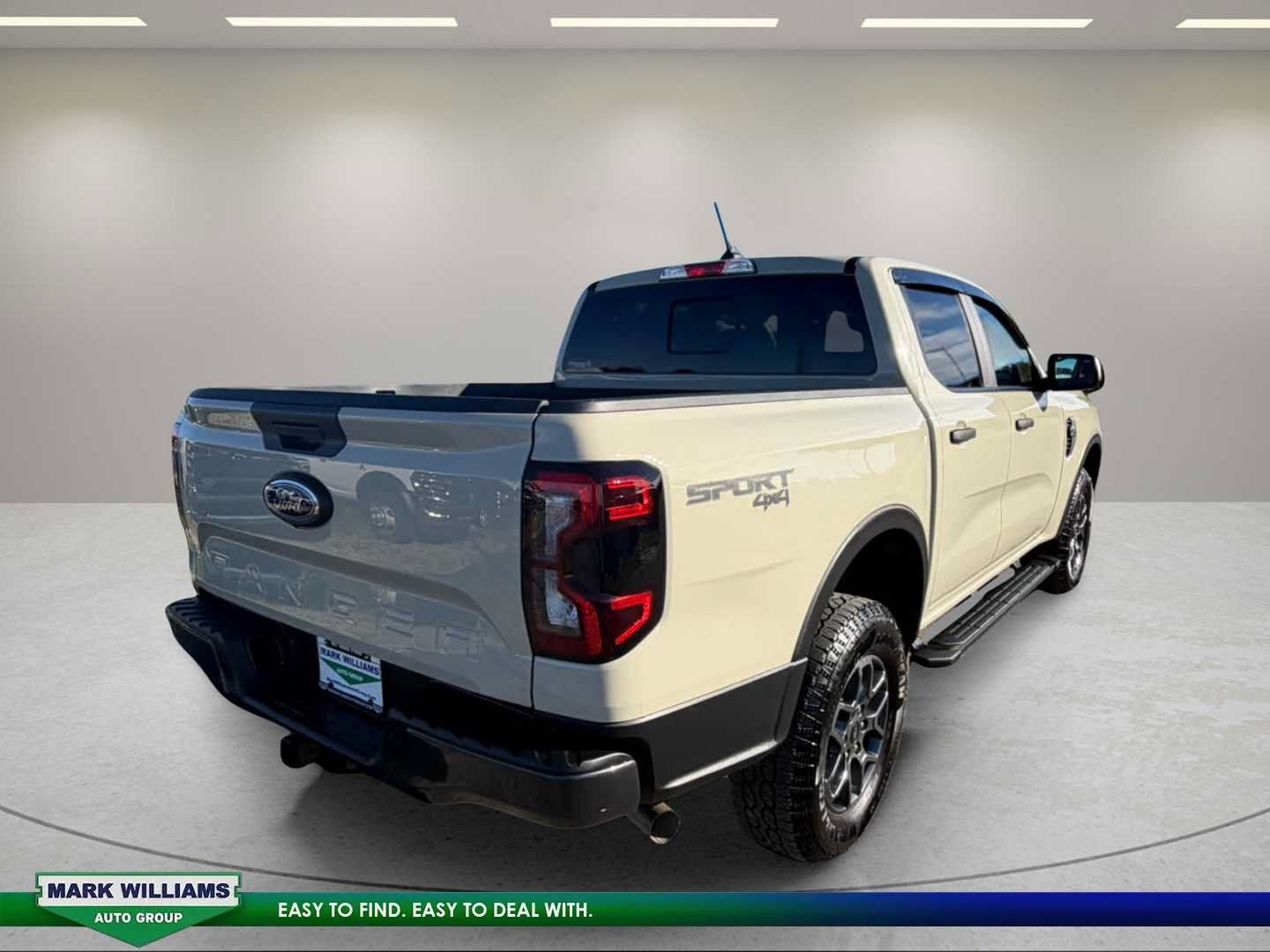 Used 2025 Ford Ranger XLT w/ Equipment Group 301A High AWD/4WD image 3