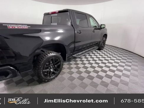 Used 2024 Chevrolet Silverado 1500 LT Trail Boss w/ LT Trail Boss Premium Package image 9