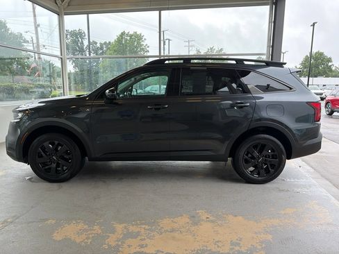 Used 2023 Kia Sorento S AWD/4WD image 10