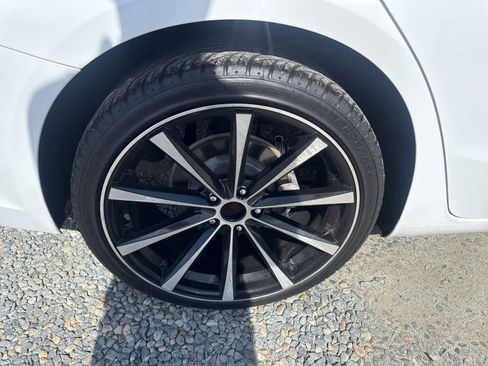 Used 2020 Chevrolet Malibu RS FWD image 16