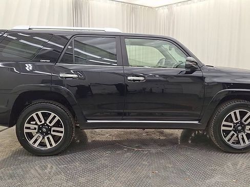 Used 2021 Toyota 4Runner Limited image 4