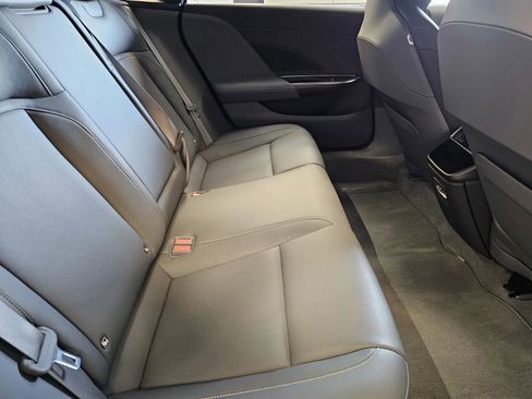 Used 2024 Lucid Air Pure RWD image 9