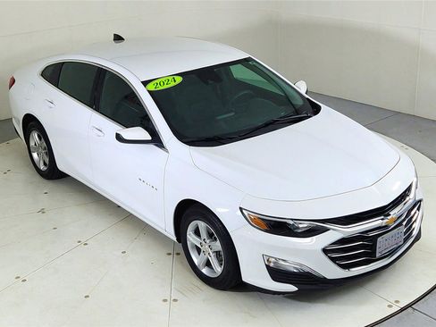 Used 2024 Chevrolet Malibu LS w/ Driver Confidence Package image 13