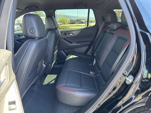 Used 2026 Chevrolet Equinox RS w/ Convenience Package III image 14