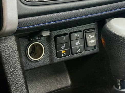 Used 2019 Toyota Corolla XSE image 21