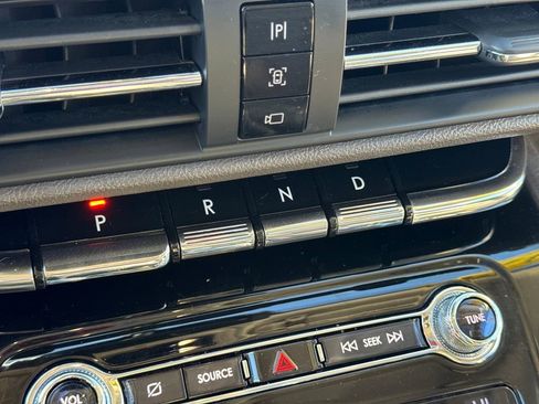 Used 2020 Lincoln Corsair Reserve w/ Equipment Group 201A image 45