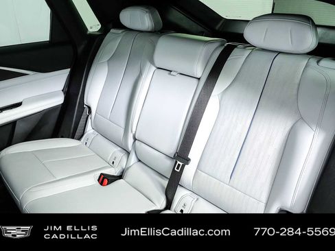 Used 2024 Cadillac Lyriq Sport RWD image 17