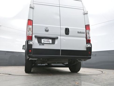 Used 2025 RAM ProMaster 2500 w/ Convenience Group FWD image 34