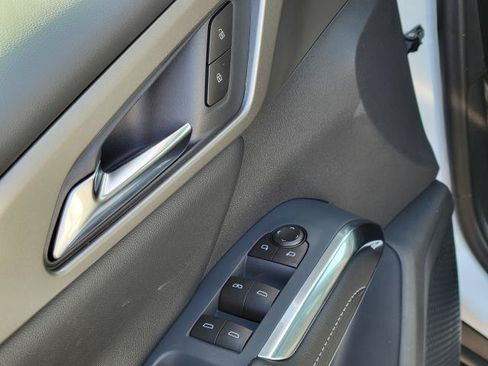 New 2027 Chevrolet Traverse LT w/ Sun and Wheel Package AWD/4WD image 7