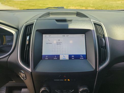 Used 2020 Ford Edge SEL FWD image 20