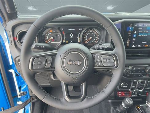 New 2026 Jeep Wrangler Unlimited Rubicon image 17