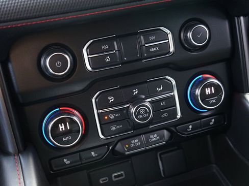 Used 2021 Chevrolet Tahoe RST w/ Luxury Package image 26