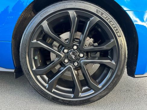 Used 2019 Ford Mustang GT Premium w/ Equipment Group 401A image 14