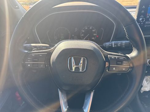 Certified 2024 Honda Pilot Touring image 6