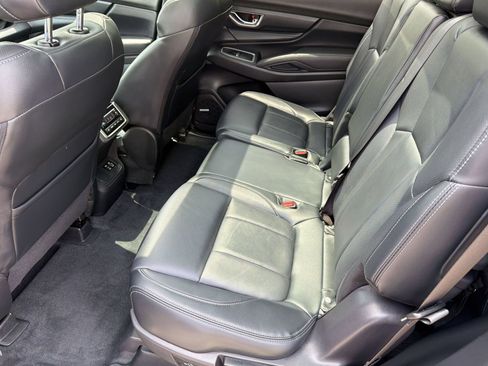 Used 2024 Subaru Ascent Limited w/ Technology Package AWD/4WD image 20