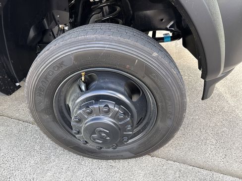 New 2026 RAM 5500 Tradesman image 15