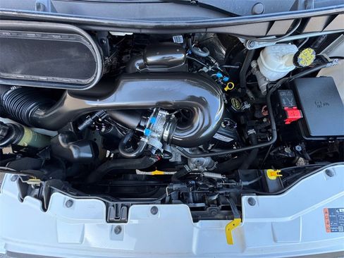 Used 2016 Ford Transit 150 XL image 9