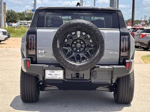 New 2026 GMC Hummer EV SUV AWD/4WD image 6