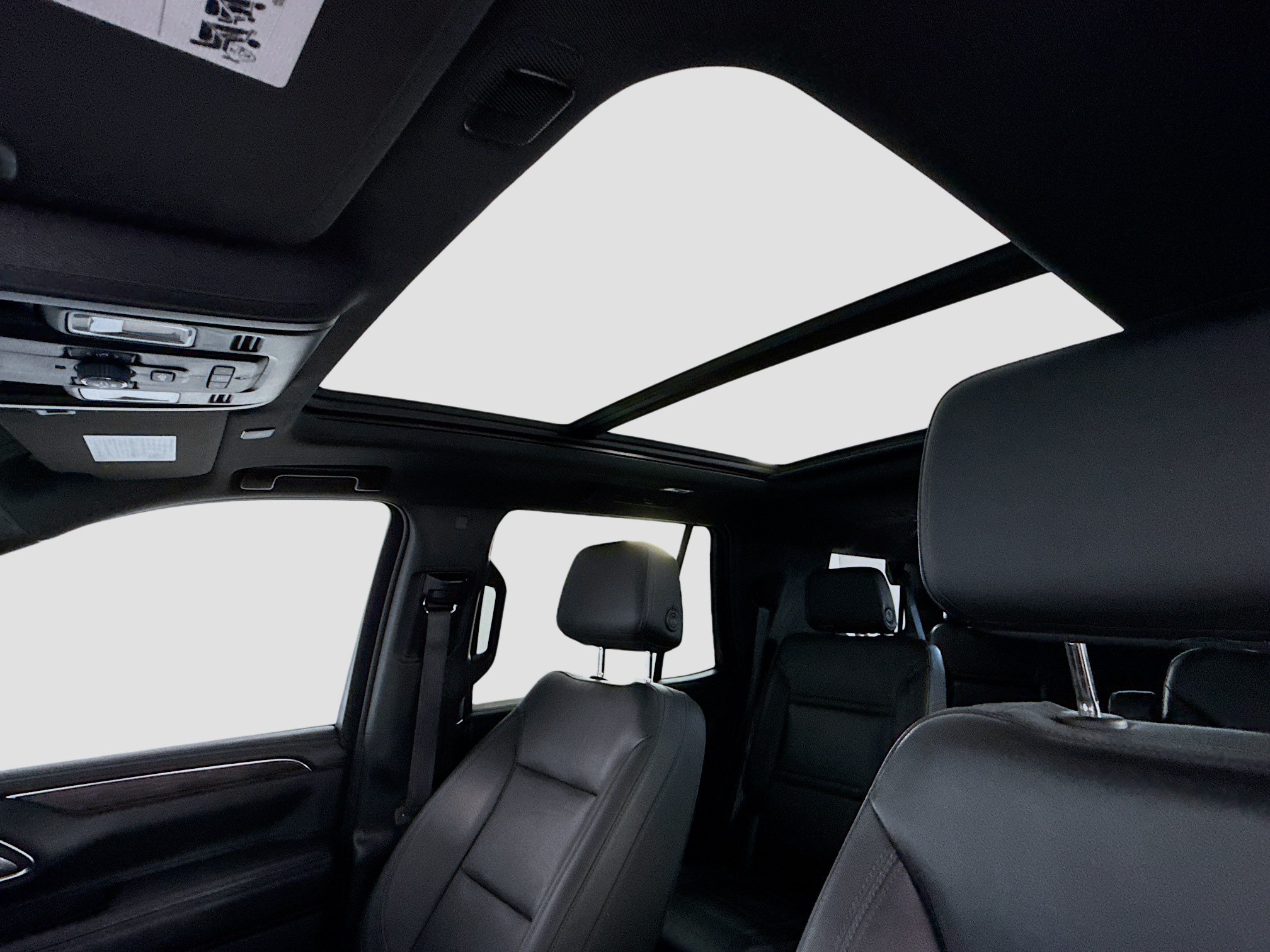 Used 2022 Chevrolet Tahoe LT w/ LT Signature Plus Package RWD image 24