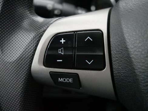 Used 2013 Toyota Corolla S image 26