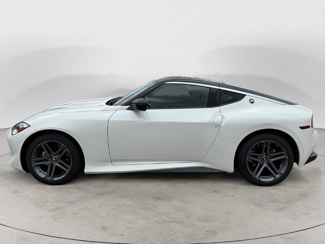 New 2027 Nissan Z Sport w/ Essentials Package (Sport) RWD image 2