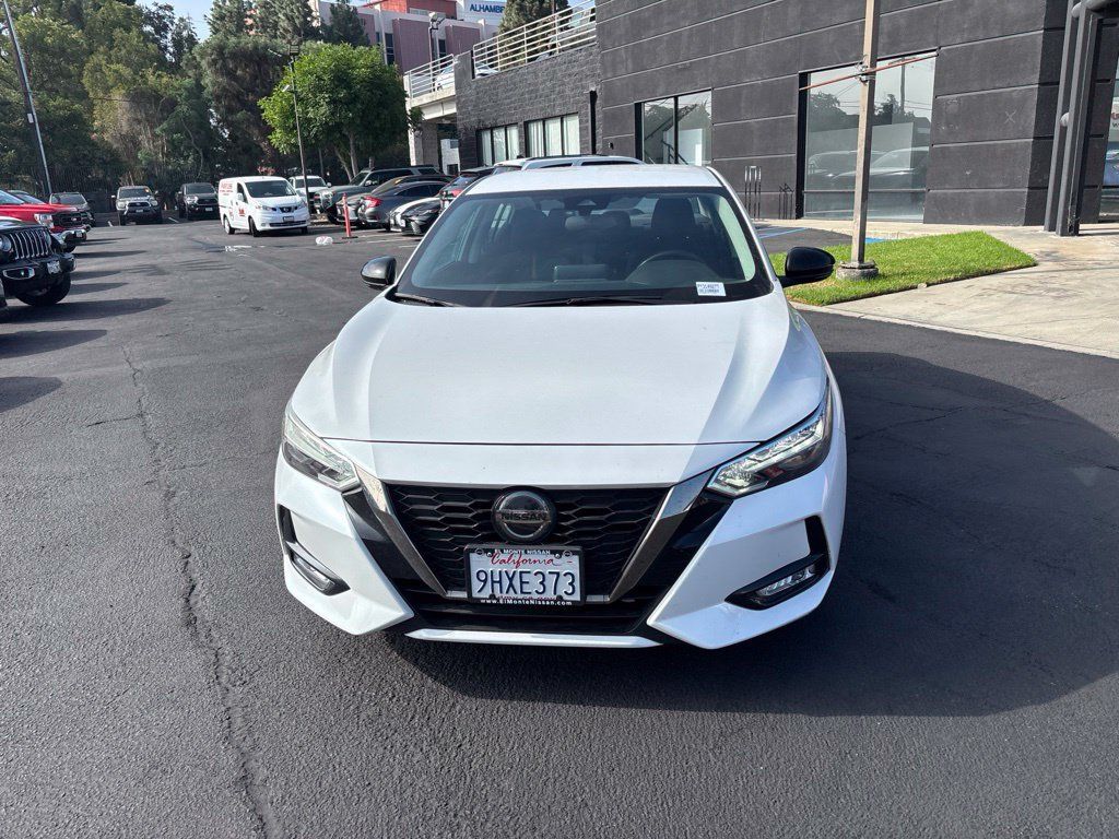 Used 2023 Nissan Sentra SR FWD image 9