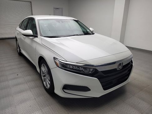 Used 2018 Honda Accord LX image 13