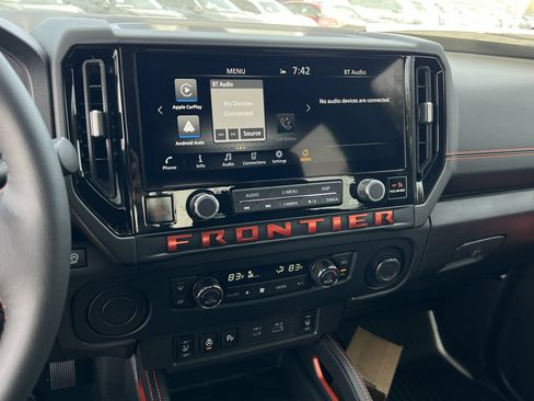 New 2026 Nissan Frontier Pro-X w/ Pro-X Convenience Package RWD image 10