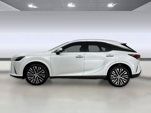 Used 2026 Lexus RX 350 w/ Convenience Package AWD/4WD image 2