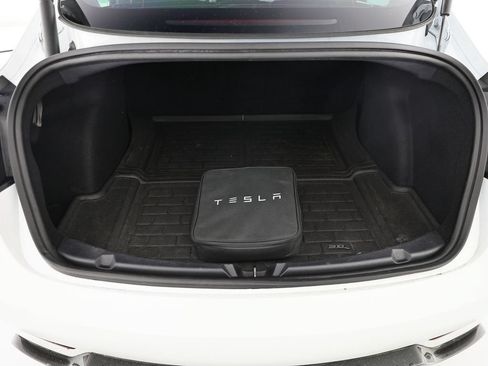Used 2023 Tesla Model 3 Performance AWD/4WD image 32
