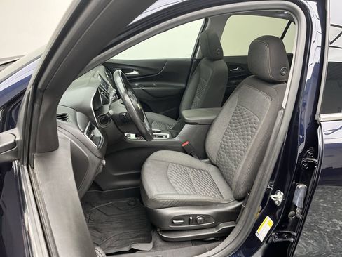 Used 2020 Chevrolet Equinox LT image 10