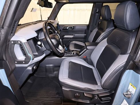 Certified 2022 Ford Bronco Black Diamond AWD/4WD image 12