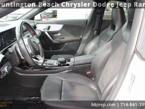 Used 2022 Mercedes-Benz CLA 35 AMG 4MATIC image 38