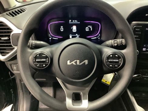 Certified 2023 Kia Soul LX image 12